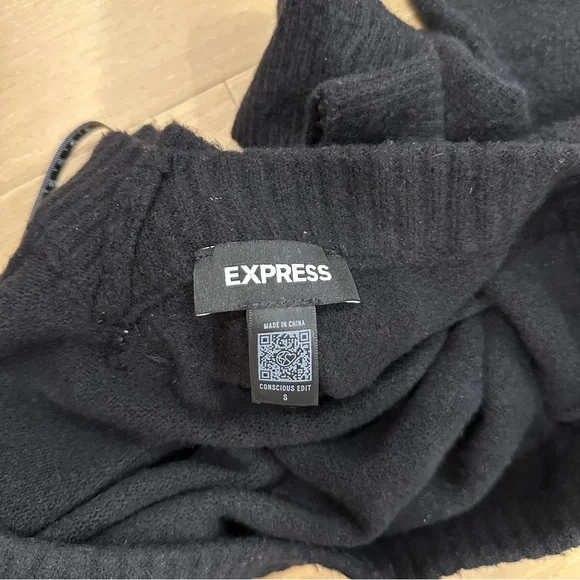 Express Rhinestone Bow Embellished Convertible Sweater Black Holiday New Years - Picture 15 of 15